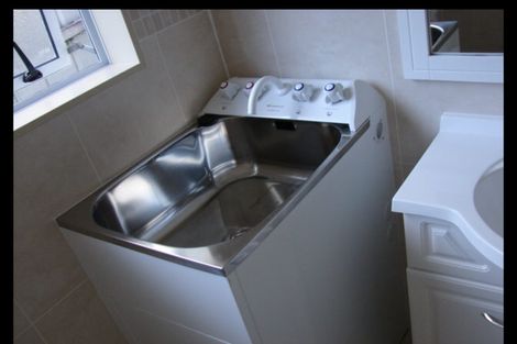 Photo of property in 3a Gretel Place, Hillcrest, Auckland, 0627