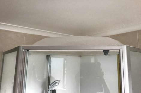 Photo of property in 3a Gretel Place, Hillcrest, Auckland, 0627