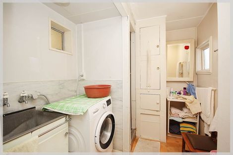 Photo of property in 3 Nash Parade, Foxton Beach, Foxton, 4815