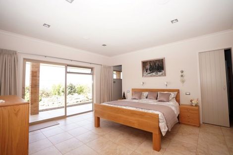 Photo of property in 978 Cove Road, Waipu, 0582