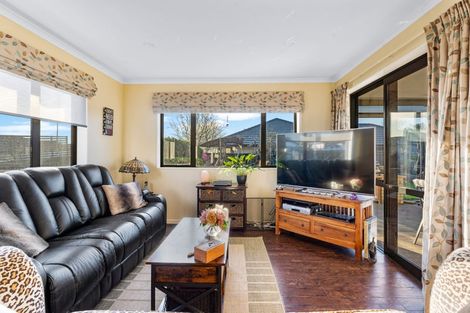 Photo of property in 10 Carmello Grove, Richmond, 7020