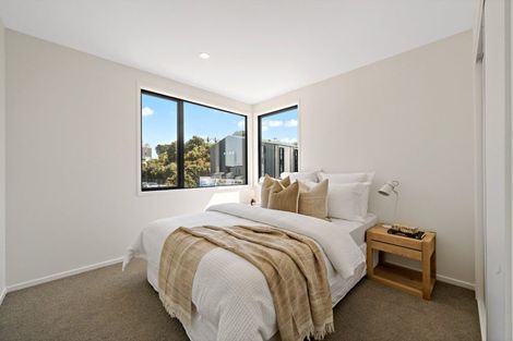 Photo of property in 52 Tahuhu Road, Mount Wellington, Auckland, 1062