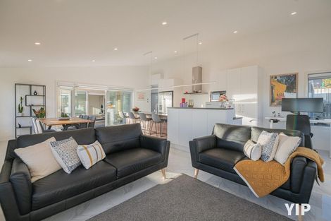 Photo of property in 93 Cedarwood Street, Woodridge, Wellington, 6037