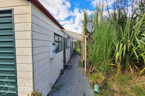 Photo of property in 105 Gorge Road, Maungaturoto, 0520