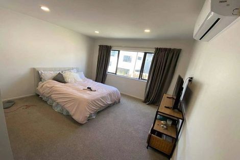 Photo of property in 10 Ti Kouka Lane, Sandringham, Auckland, 1025