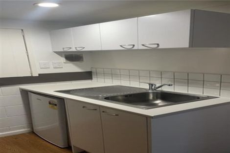 Photo of property in 209a Sturges Road, Henderson, Auckland, 0612