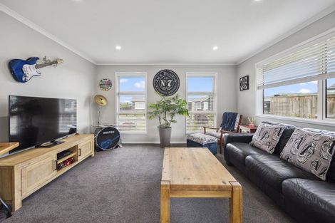 Photo of property in 5 Larches Lane, Kinloch, Taupo, 3377