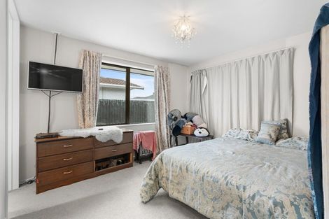 Photo of property in 11 Russell Street, Linwood, Christchurch, 8062