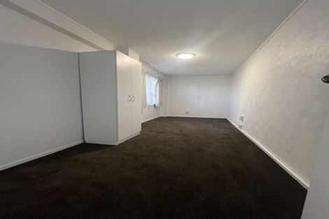 Photo of property in 18 Deodar Place, Totara Heights, Auckland, 2105