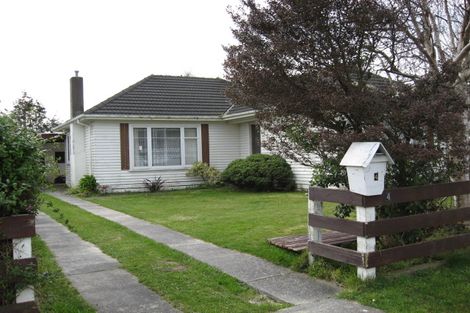 Photo of property in 4 Bythell Street, Wainuiomata, Lower Hutt, 5014