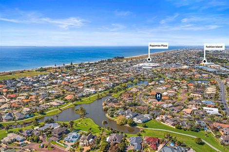 Photo of property in 35 Montego Drive, Papamoa Beach, Papamoa, 3118