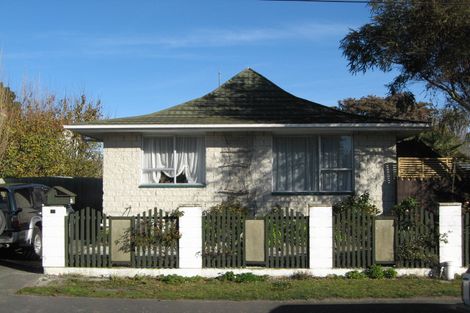 Photo of property in 36 Shaw Avenue, New Brighton, Christchurch, 8083