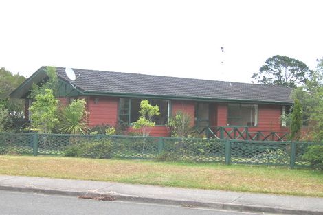 Photo of property in 4 Fernwood Grove, Bayview, Auckland, 0629