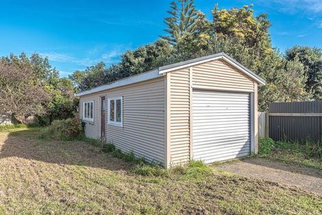 Photo of property in 7 Cornfoot Street, Castlecliff, Whanganui, 4501