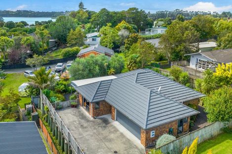 Photo of property in 5a Shanley Crescent, Waiuku, 2123