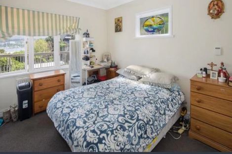 Photo of property in 57 Maupuia Road, Maupuia, Wellington, 6022