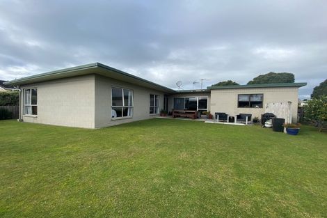 Photo of property in 1 Sarten Street, Waitara, 4320