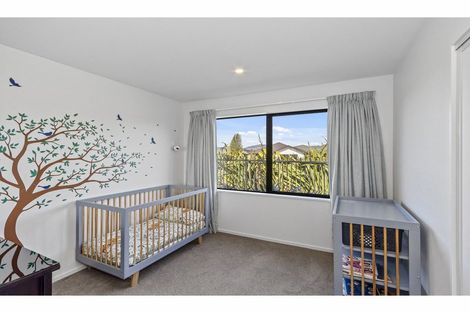 Photo of property in 22 Luxembourg Crescent, Halswell, Christchurch, 8025