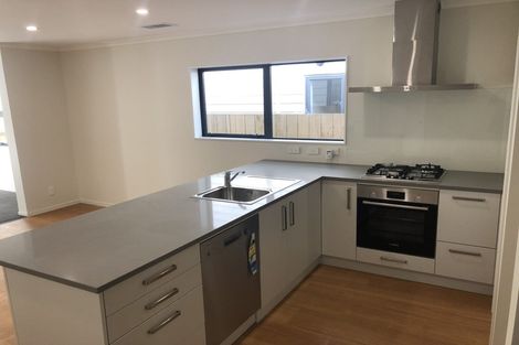 Photo of property in 59 Melksham Drive, Churton Park, Wellington, 6037