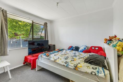 Photo of property in 10 Tawari Street, Inglewood, 4330