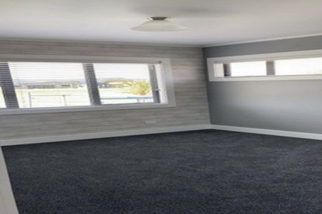 Photo of property in 126 The Fairway, Matarangi, Whitianga, 3592