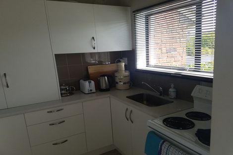 Photo of property in 11 Fantail Court, Orewa, 0931