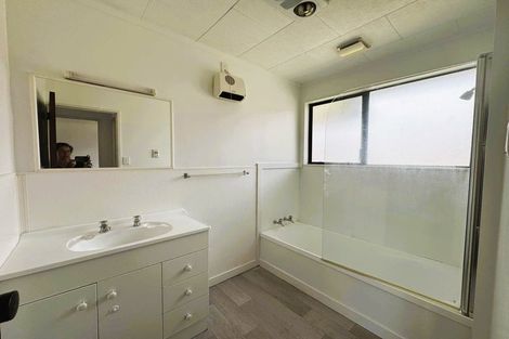 Photo of property in 102b Shakespeare Street, Leamington, Cambridge, 3432
