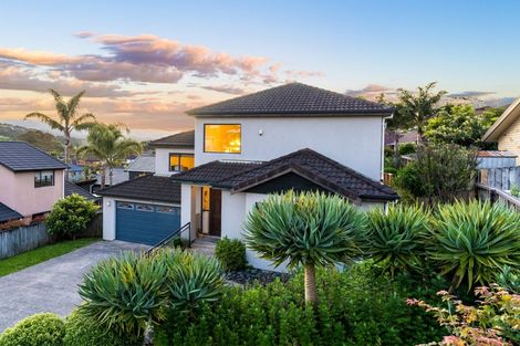 Photo of property in 37 Virginia Street, Henderson, Auckland, 0612