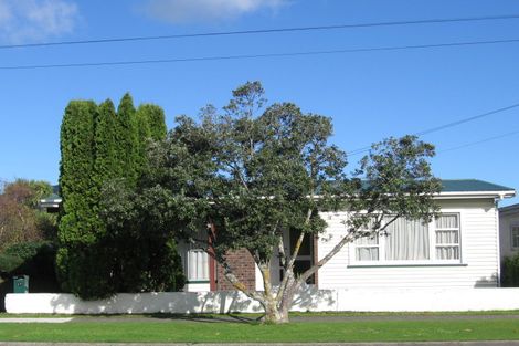 Photo of property in 17 Stellin Street, Boulcott, Lower Hutt, 5011