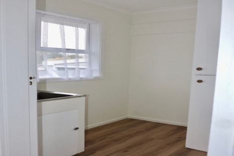 Photo of property in 9 Kowhai Street, Tawa, Wellington, 5028