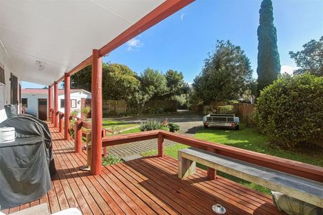 Photo of property in 9 Hosking Place, Clarks Beach, 2122