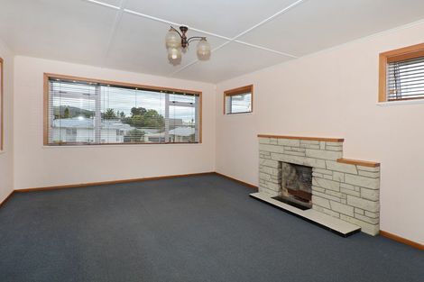 Photo of property in 12 Cambridge Street, Te Kamo, Whangarei, 0112