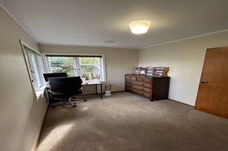 Photo of property in 3 Alma Street, Te Atatu South, Auckland, 0610