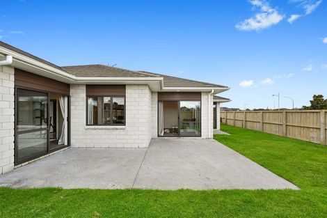 Photo of property in 2 Capricorn Place, Rototuna North, Hamilton, 3210