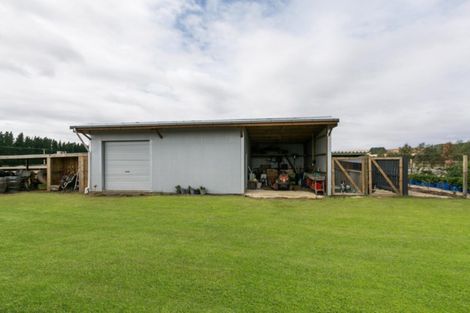 Photo of property in 3 Matapiro Road, Crownthorpe, Hastings, 4179