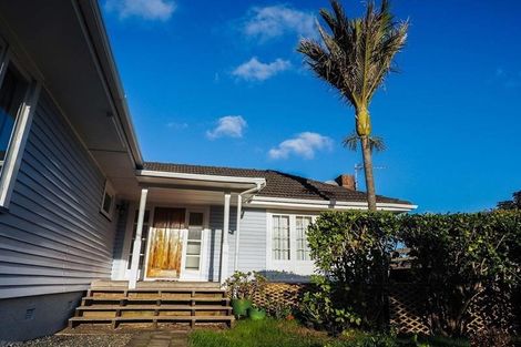 Photo of property in 56 Nile Road, Milford, Auckland, 0620