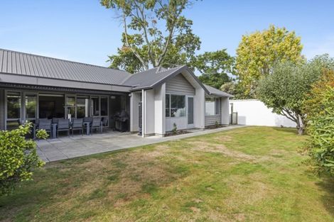 Photo of property in 373 Fergusson Drive, Heretaunga, Upper Hutt, 5018