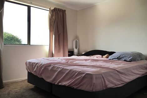 Photo of property in 30 Penion Drive, Flat Bush, Auckland, 2023