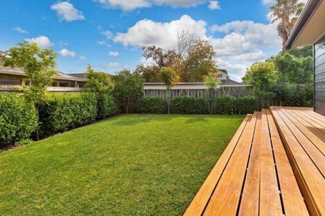 Photo of property in 5a St Michaels Avenue, Point Chevalier, Auckland, 1022