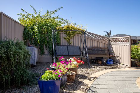 Photo of property in 11 Juniper Close, Alexandra, 9320