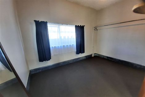 Photo of property in 37 Woodville Street, Edgeware, Christchurch, 8013