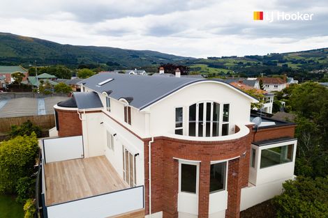 Photo of property in 584 Highgate, Maori Hill, Dunedin, 9010