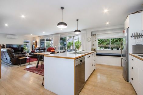 Photo of property in 12 Riverside Place, Katikati, 3129