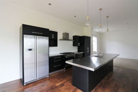 Photo of property in 39 Raymond Street, West End, Timaru, 7910