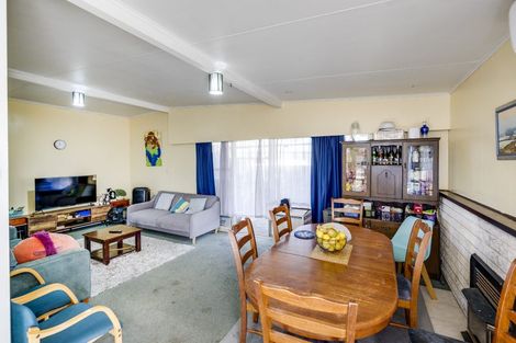 Photo of property in 9 Rimu Place, Taradale, Napier, 4112