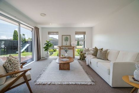 Photo of property in 8 Whitnall Street, Halswell, Christchurch, 8025