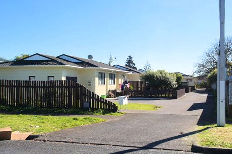 Photo of property in 2 Chaplin Street, Mangere East, Auckland, 2024