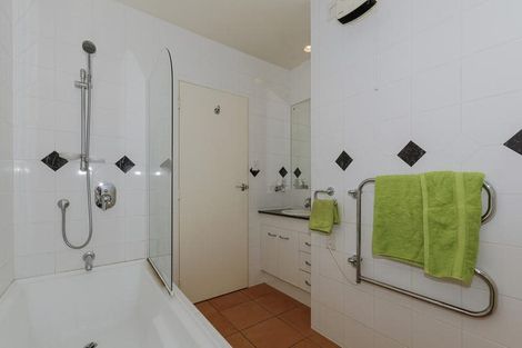 Photo of property in 3/23 Copley Street, New Lynn, Auckland, 0600