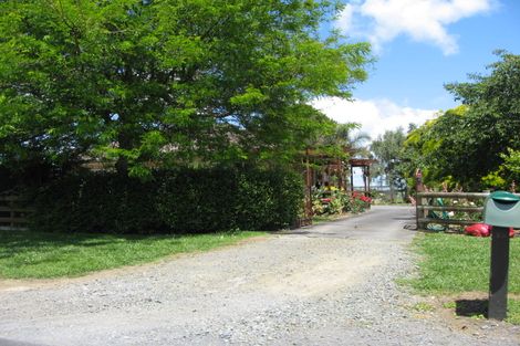 Photo of property in 36 Young Crescent, Drury, 2113