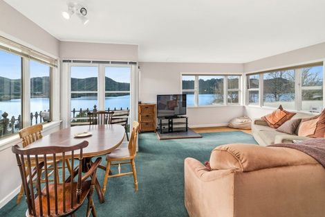 Photo of property in 62 Okareka Loop Road, Lake Okareka, Rotorua, 3076